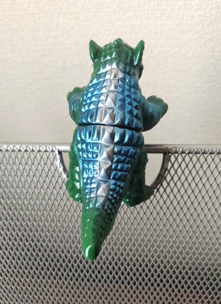 Yahoo!オークション - M1号 CLUB DAIKAIJU 怪獣ゴルゴ 親子セット イリ