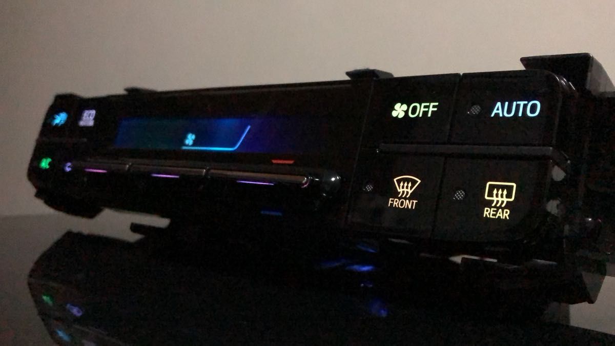 自動色変化仕様 50プリウス 前期 後期 エアコンパネル スイッチ LED