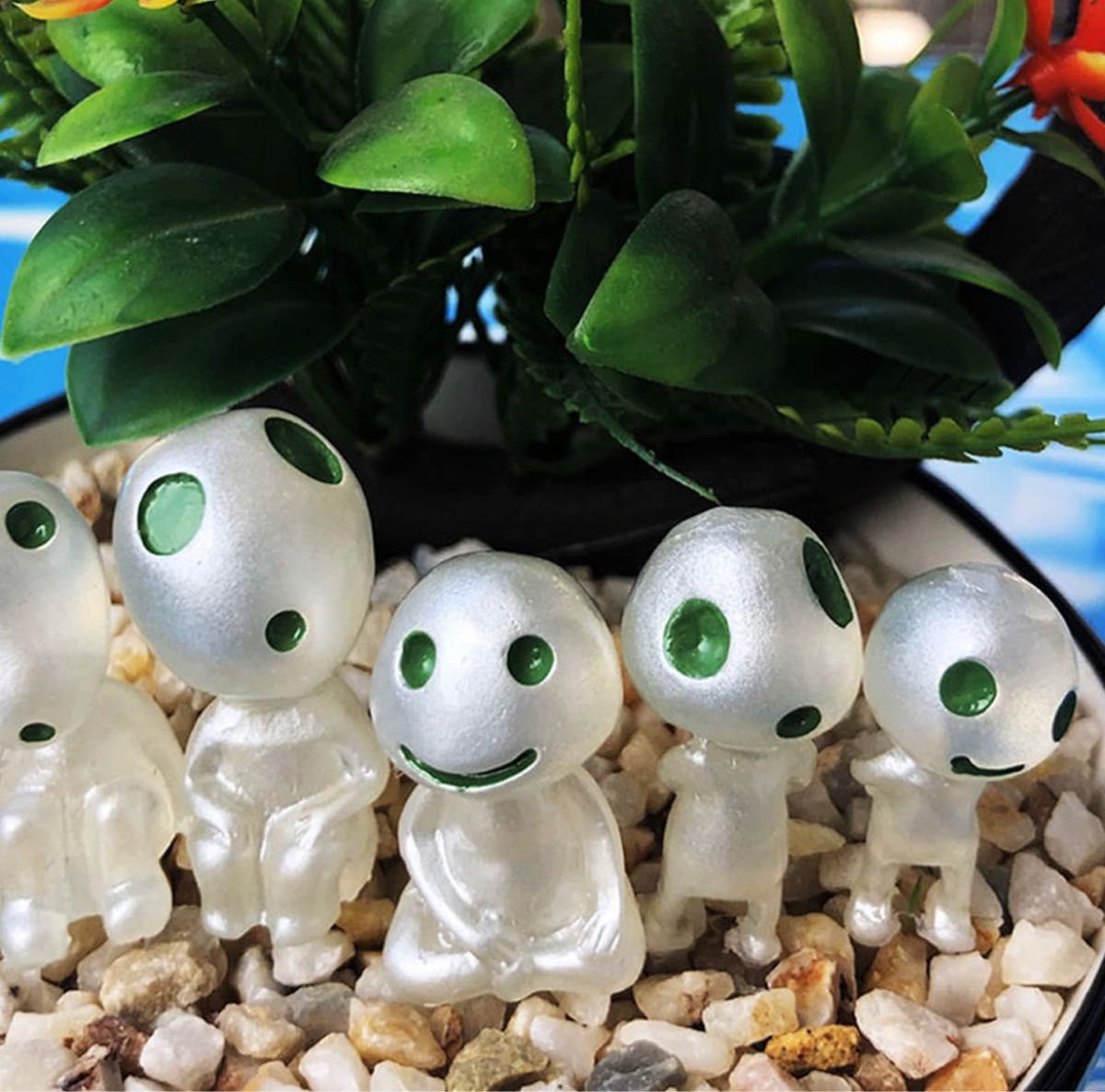 こだま 蓄光 フィギュア 暗闇で光る グリーン ジブリ 置き物 光る