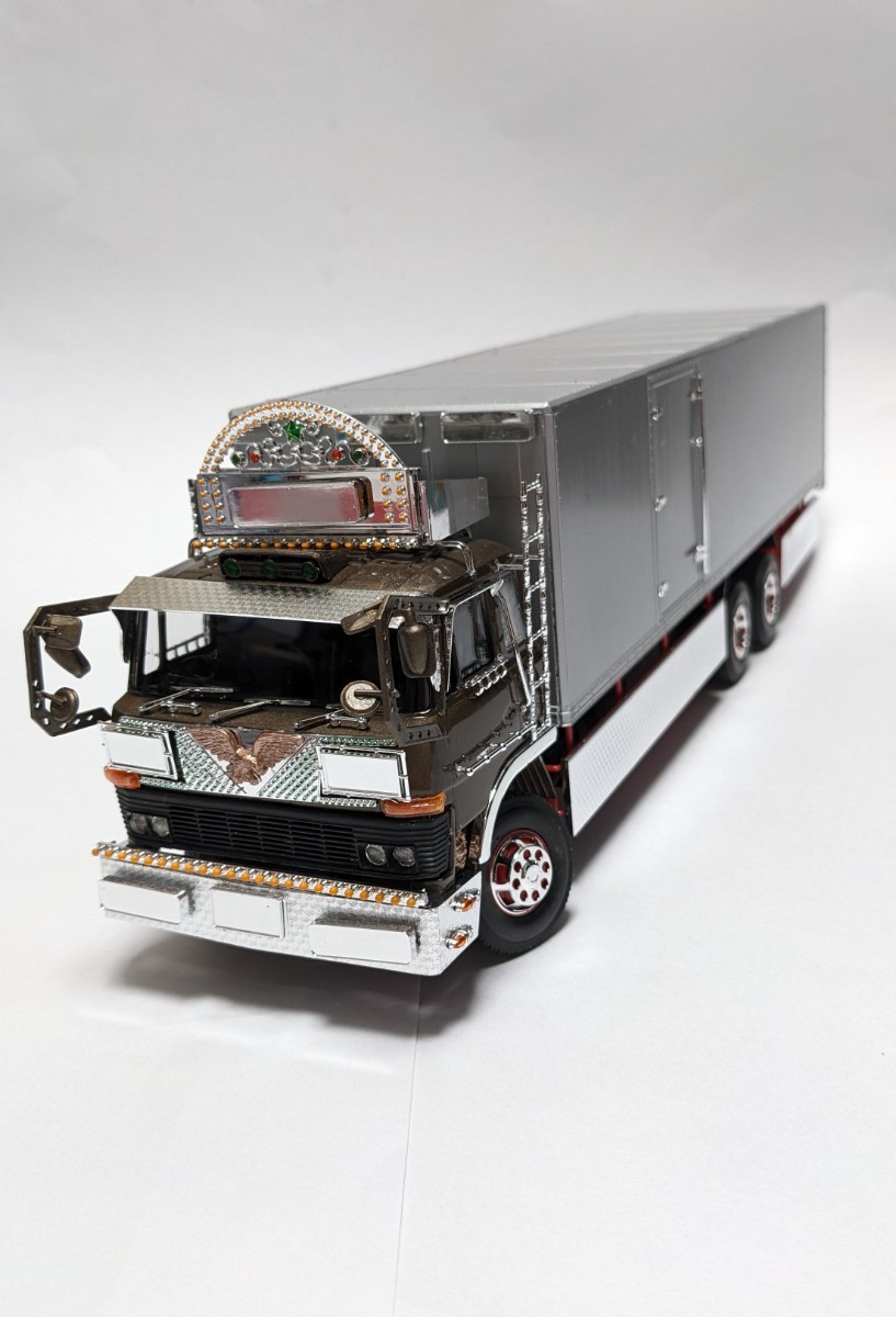 Yahoo!オークション - 1/32 アオシマのふそうトラックブラックマスクを