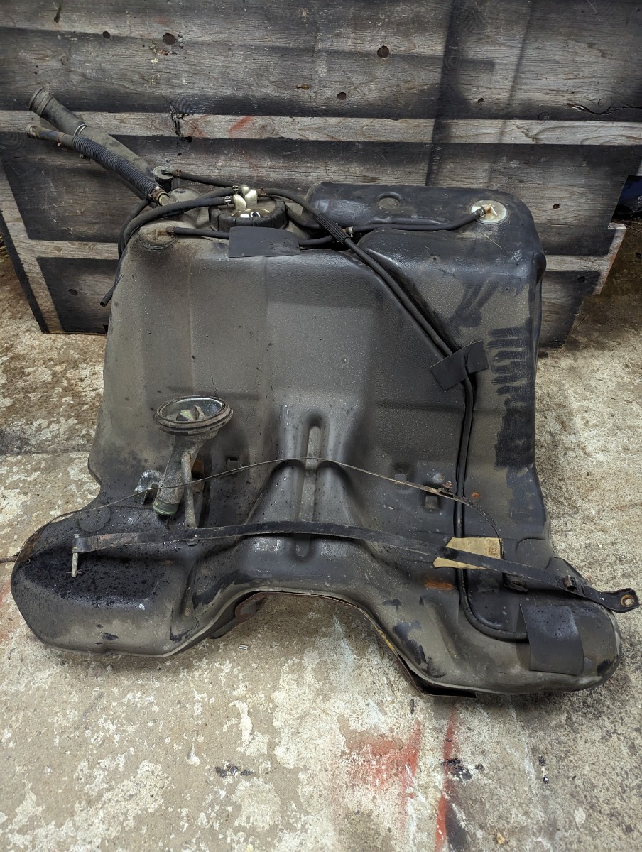 Yahoo!オークション - s14 燃料タンク ガソリンタンク フューエルタン