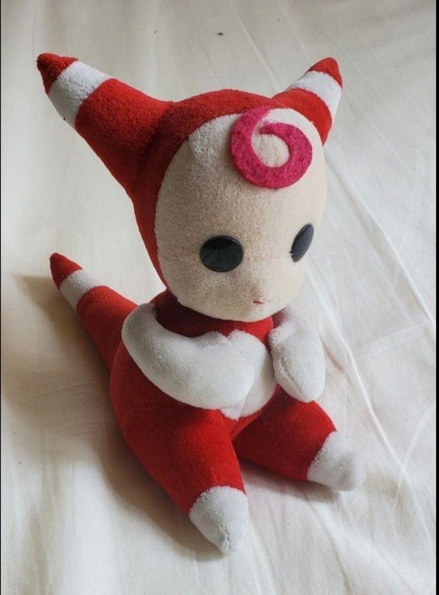 Xi 【sai】 AQUI アクイ ちゃん ぬいぐるみ【赤】｜Yahoo!フリマ（旧