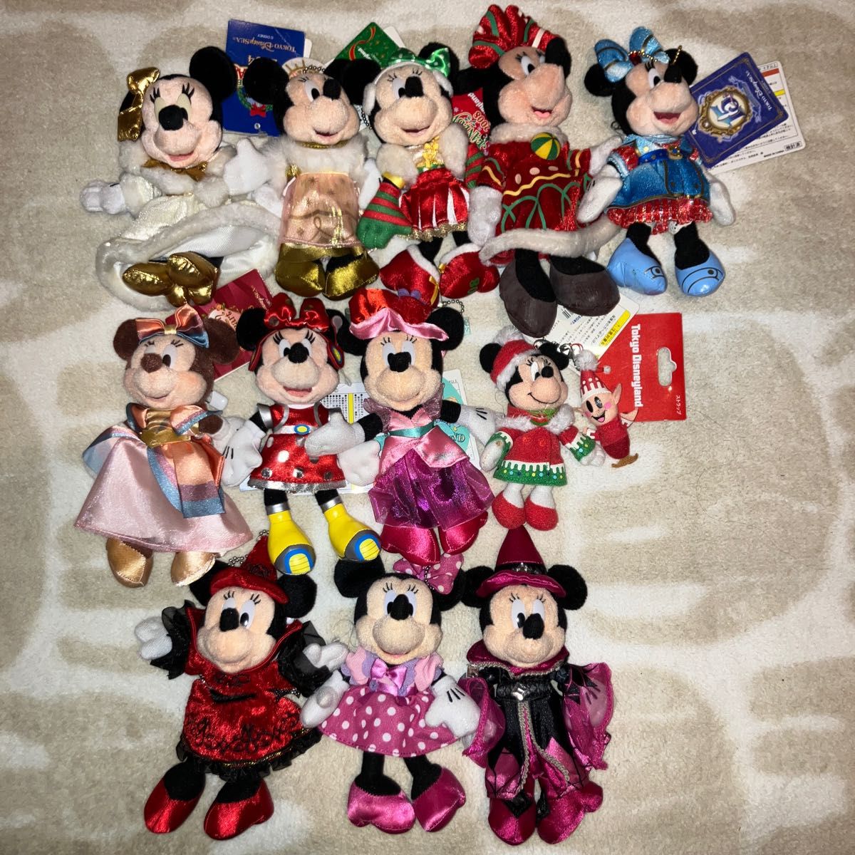 ミニーマウス ぬいぐるみバッジまとめ売り｜Yahoo!フリマ（旧PayPay