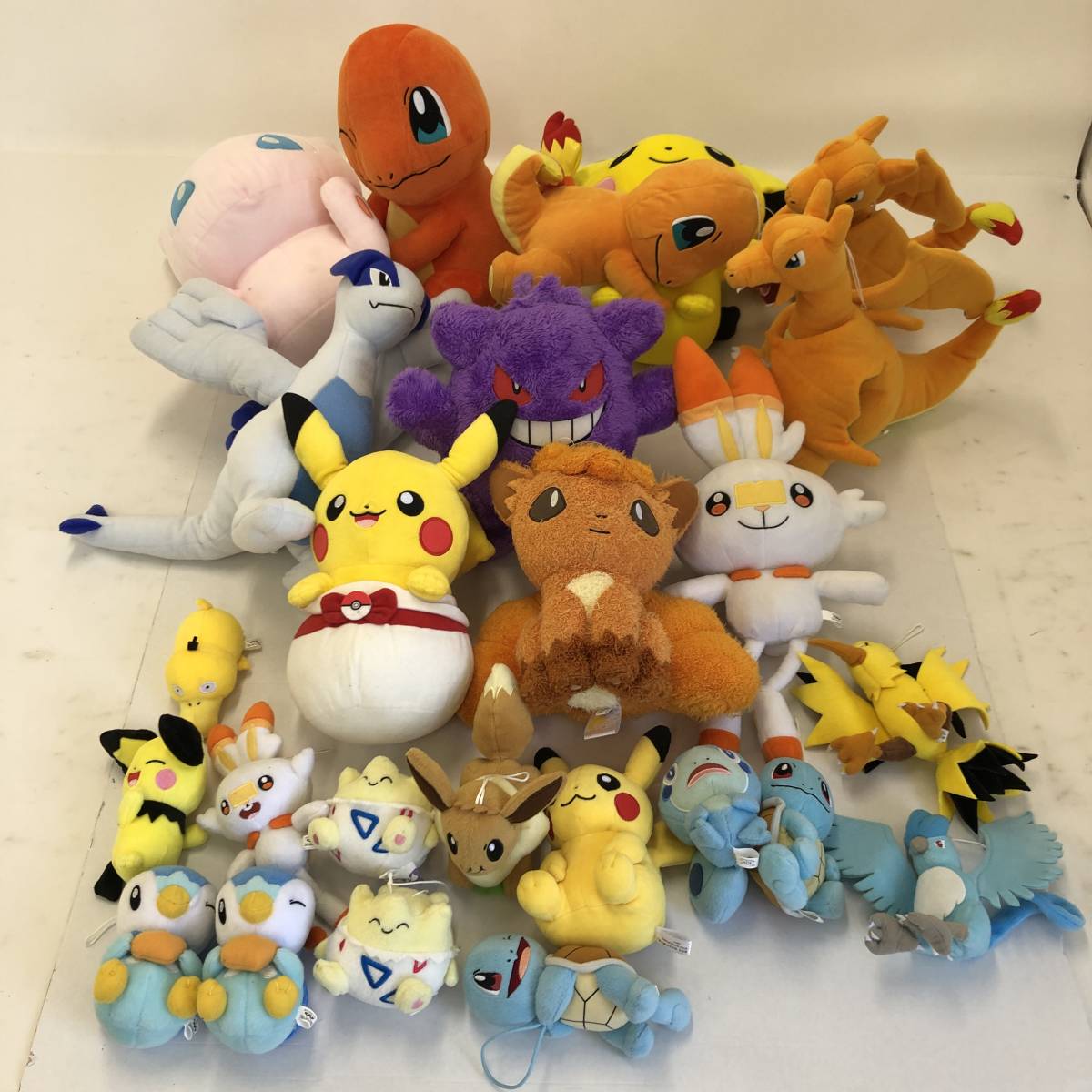 Yahoo!オークション - ポケットモンスター ポケモン ぬいぐるみ まとめ