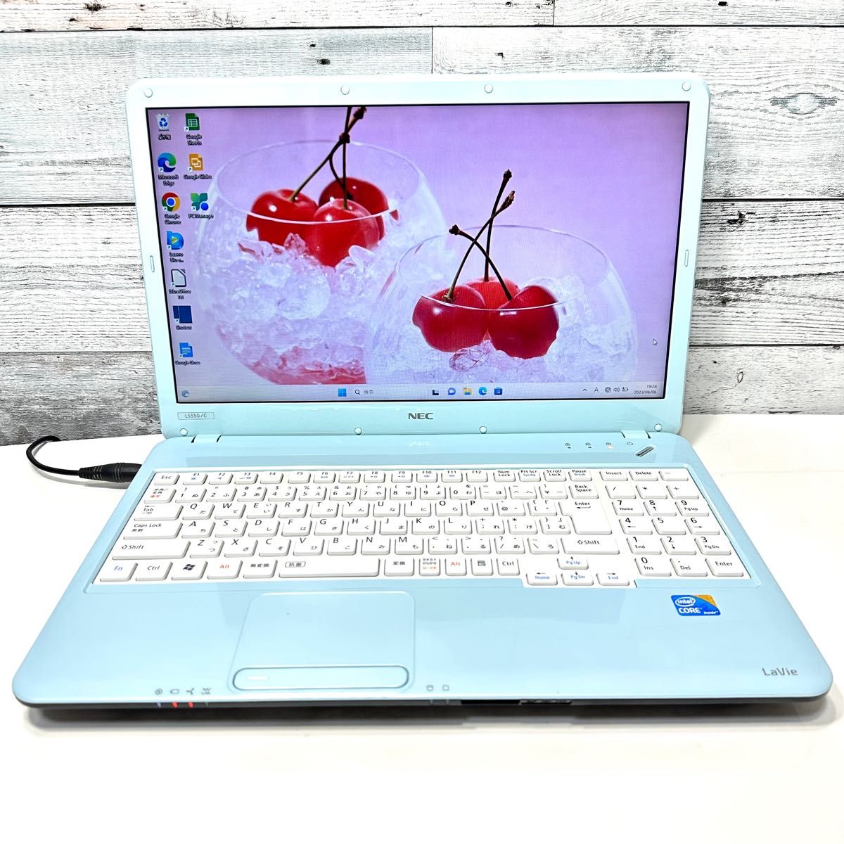 かわいい 水色 すぐ使える 初心者におすすめ ノートパソコン カメラ付