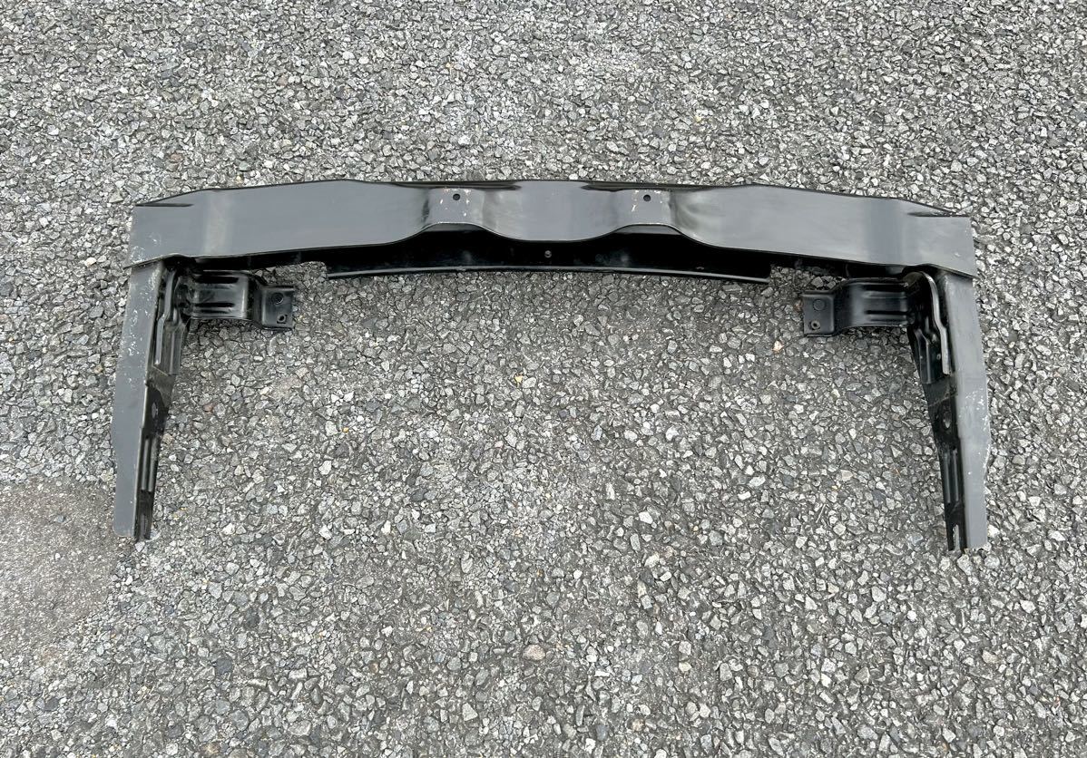 ER34 スカイライン フロントレインホース レインフォース バンパー