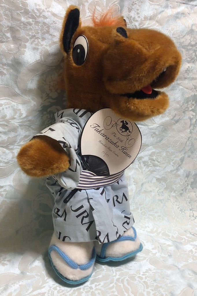 Yahoo!オークション - 35周年 宝塚記念 初代ターフィーくん ぬいぐるみ