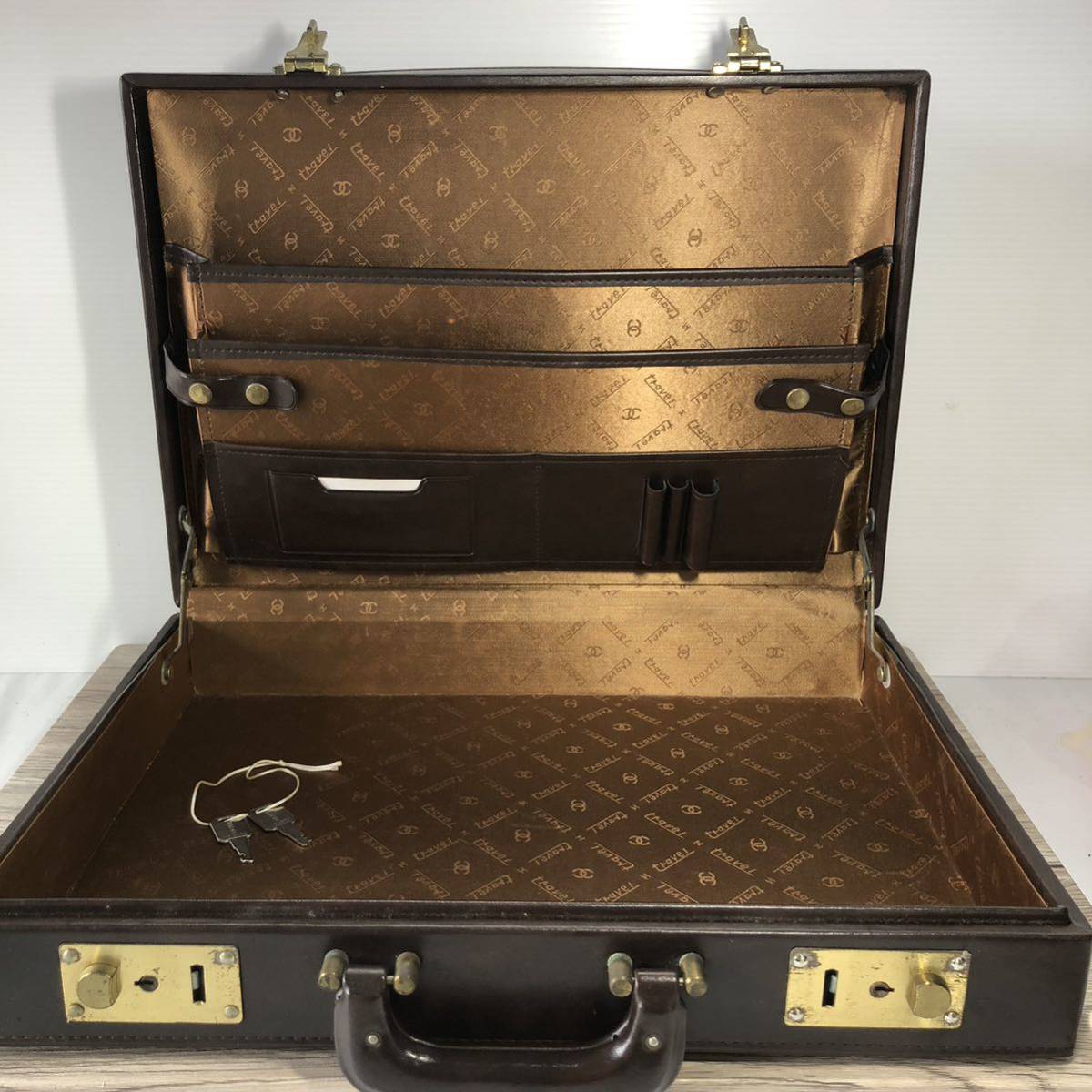 Yahoo!オークション - CHANEL シャネル トラベルライン アタッシュケー