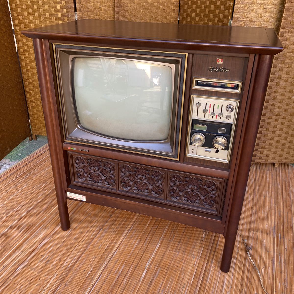 Yahoo!オークション - 昭和レトロ HITACHI/日立 テレビ受信機 CN-750C