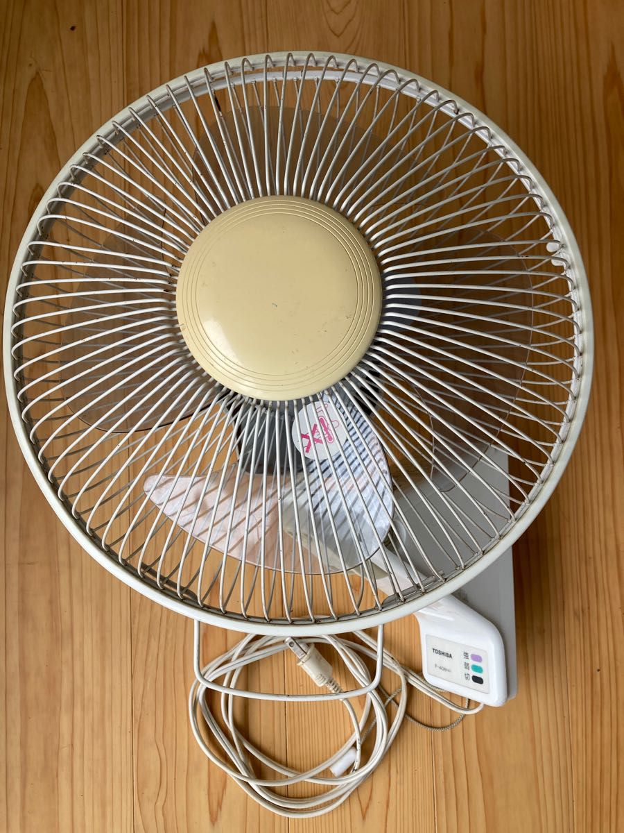 HITACHI レトロ扇風機 壁掛け用 B-673形【動作品】 HITACHI レトロ