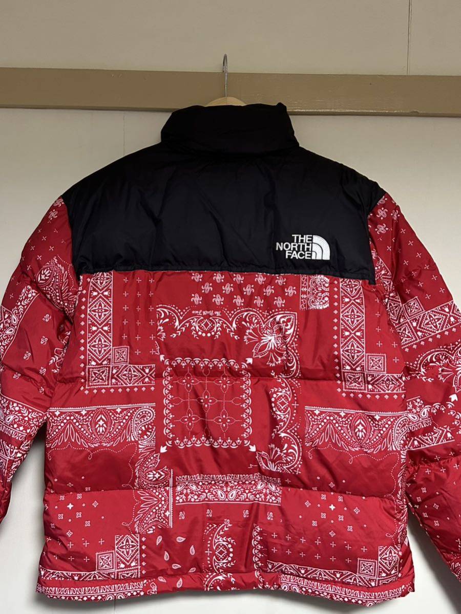 海外限定バンダナ柄ノースフェイス 赤 ノベルティ ヌプシ ダウン