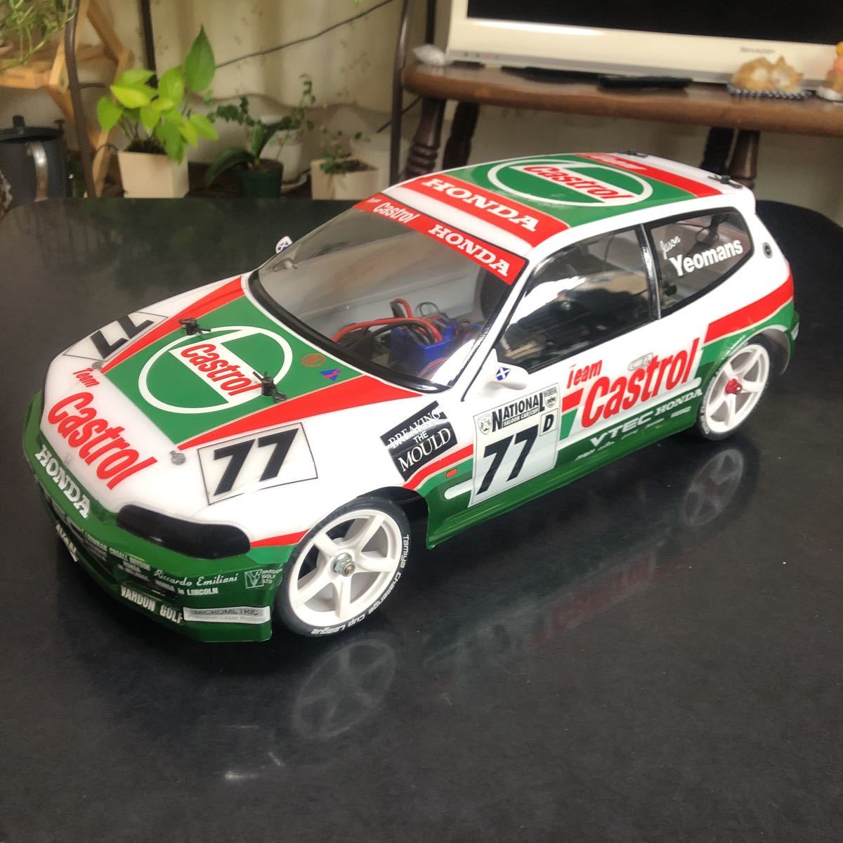 Yahoo!オークション - タミヤ 1/10 FF01シャーシ カストロール ホンダ