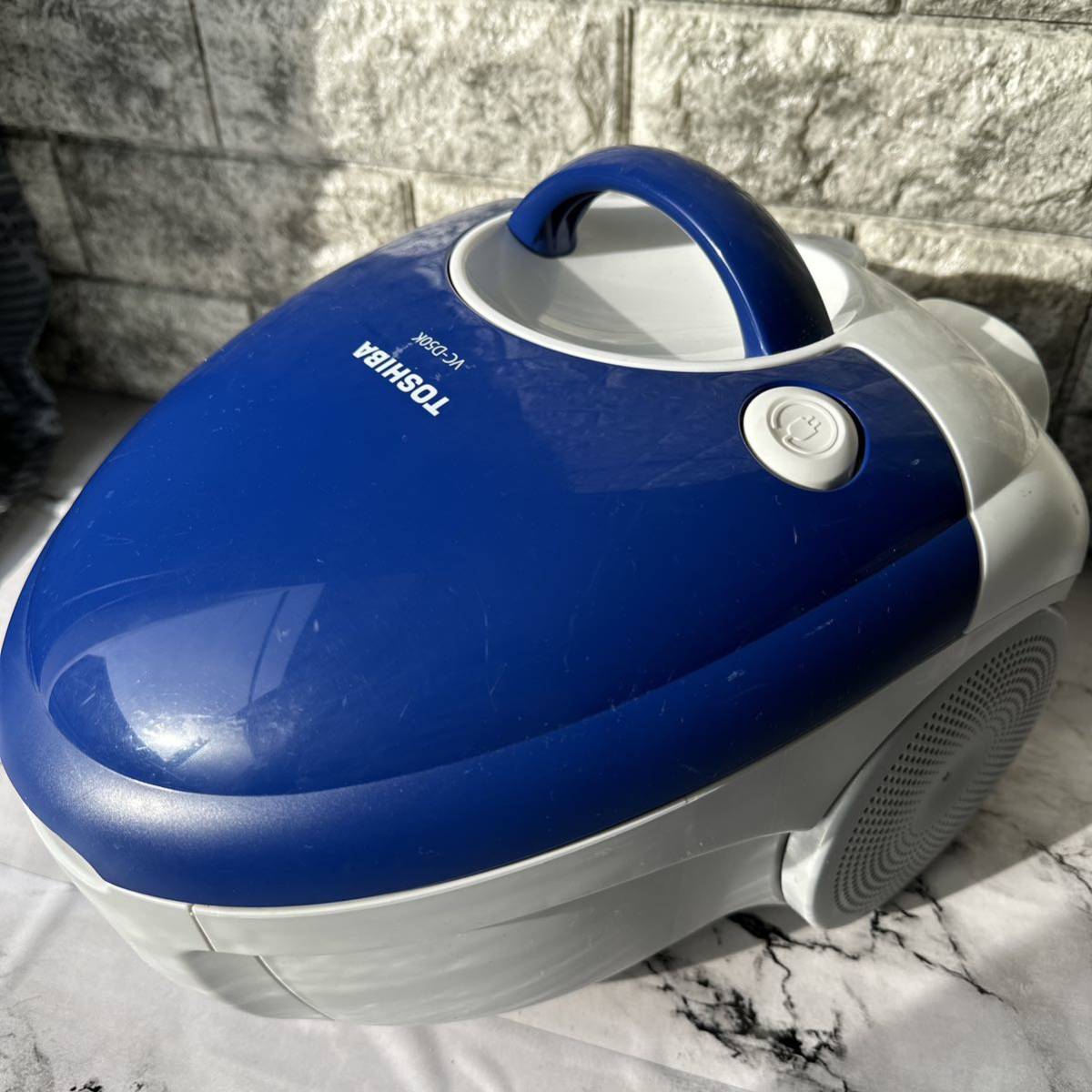 送料無料 TOSHIBA 紙パッククリーナー VC-D50K(L)｜Yahoo!フリマ（旧