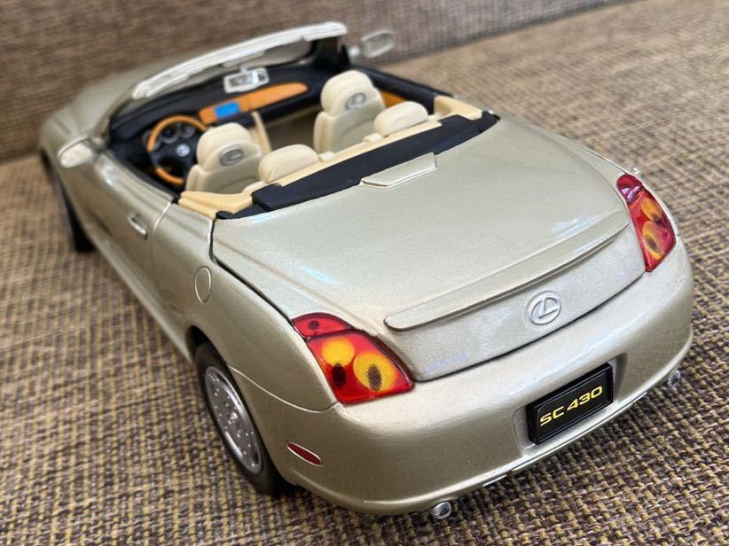 Yahoo!オークション - 1/18 レクサス SC430 LEXUS SC430 ダイキャスト
