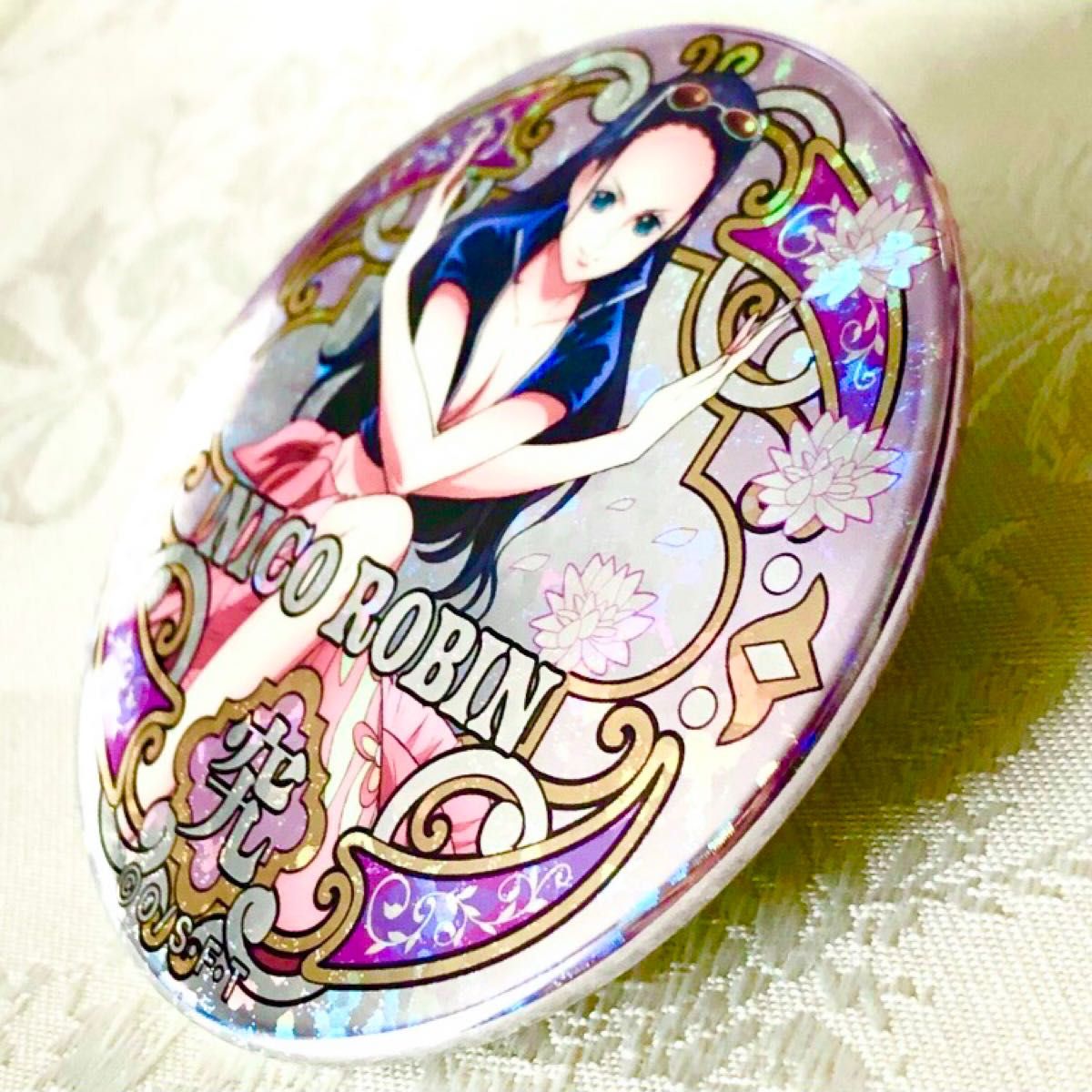 コレクション缶バッジ ワンピース ロビン 輩缶バッジ コレクション缶