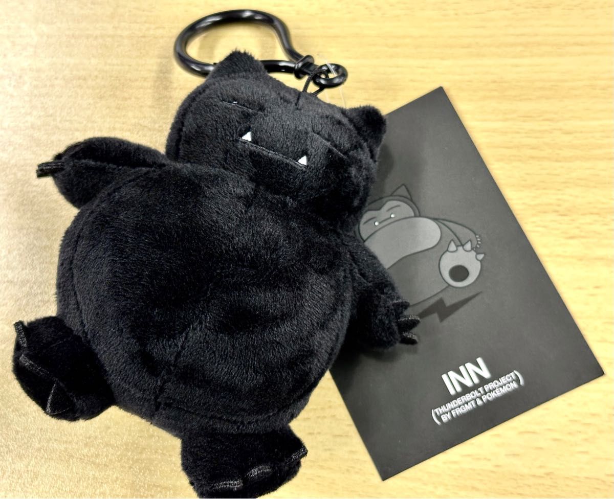 カビゴン Sサイズ 黒 THUNDERBOLT PROJECT fragment design ポケモン