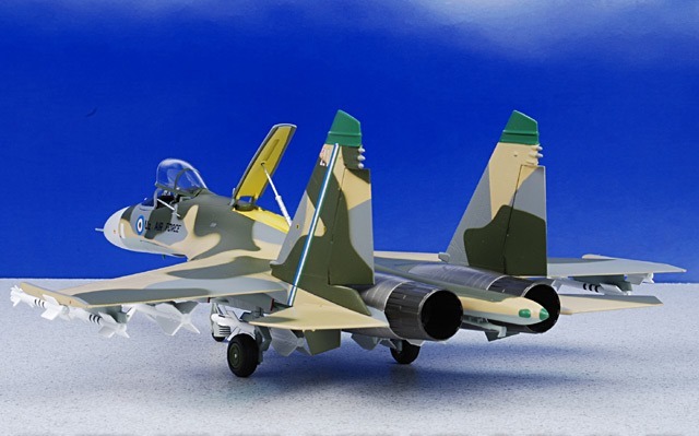 Yahoo!オークション - 即決 Witty Wings 1/72【スホーイ Su-27 フラン