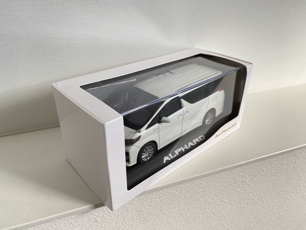 送料込み トヨタ アルファード ALPHARD 30系 前期 カラーサンプル