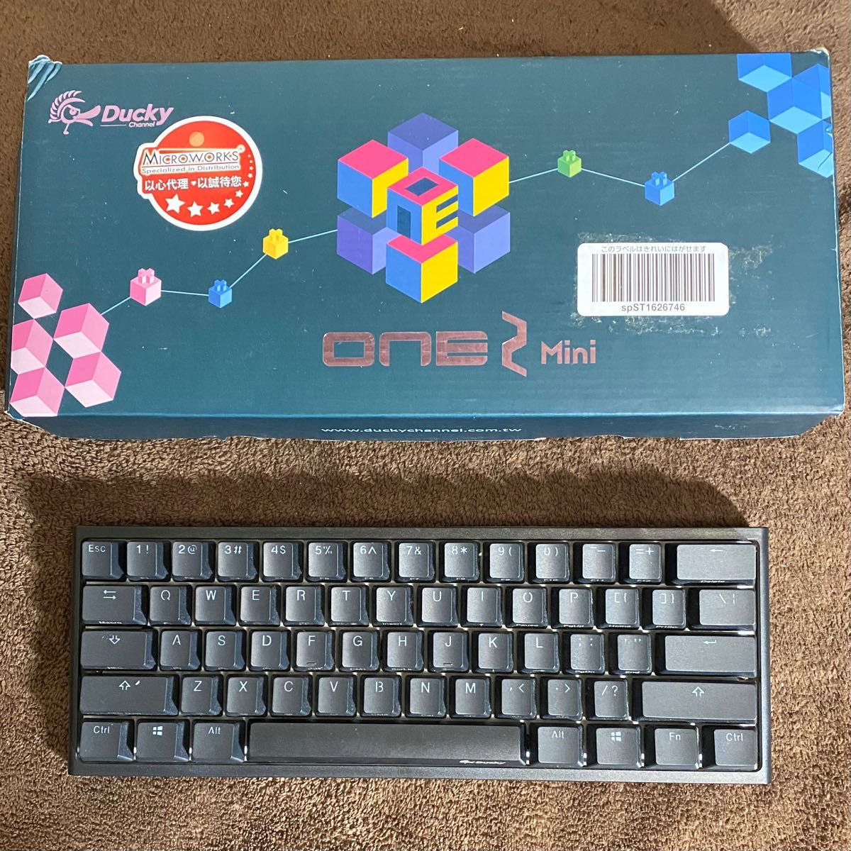 格安価格】Ducky One 2 Mini 青軸 Cherry RGB Blue Switchゲーミング