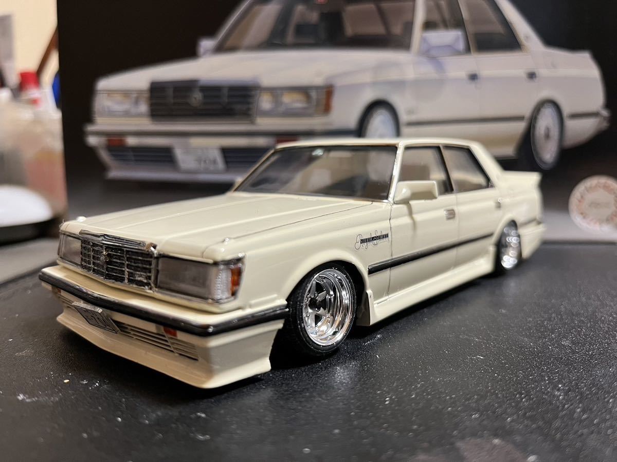 Yahoo!オークション - 1/24 クラウン プラモデル 完成品