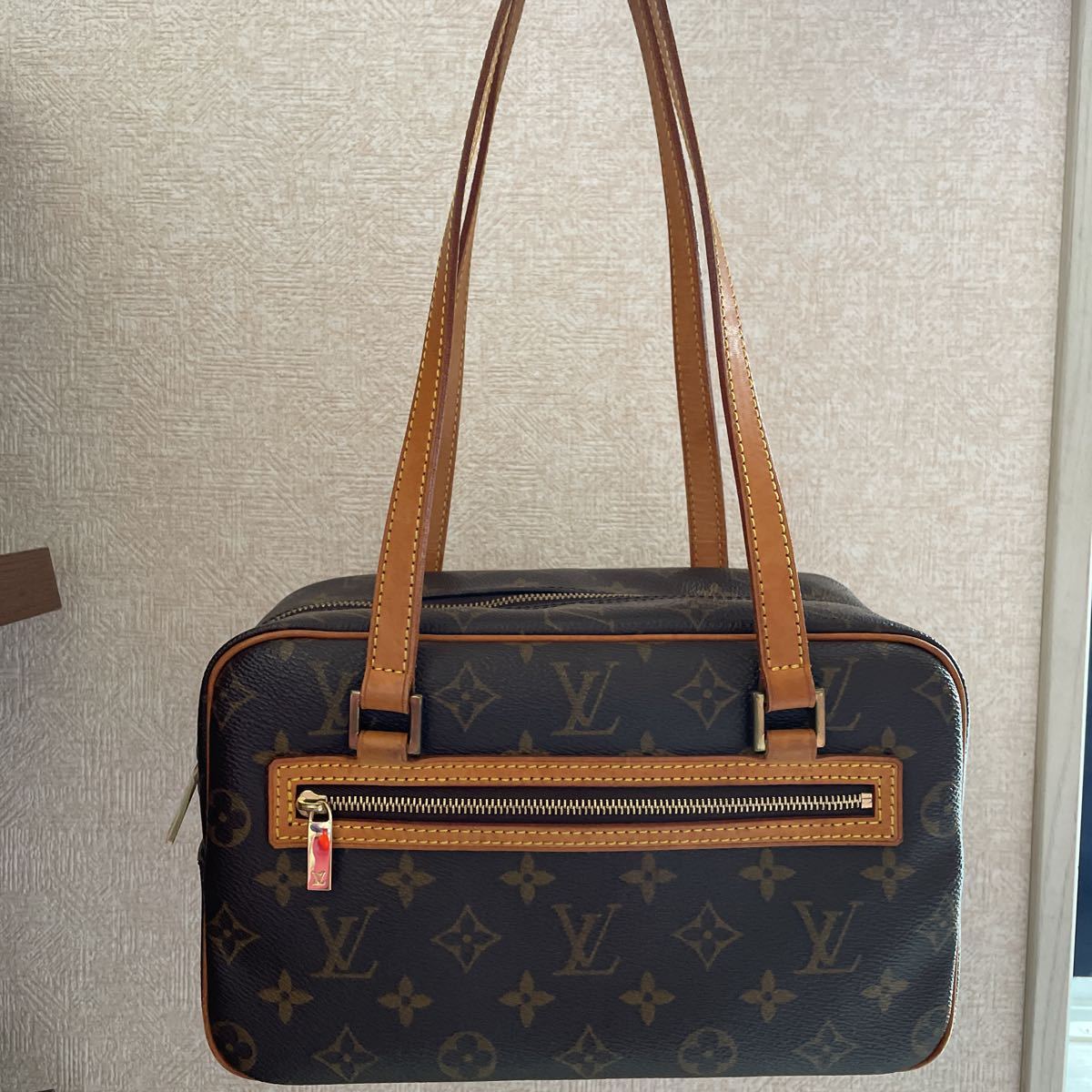 Yahoo!オークション - LOUIS VUITTON シテMM ルイヴィトン モノグラム