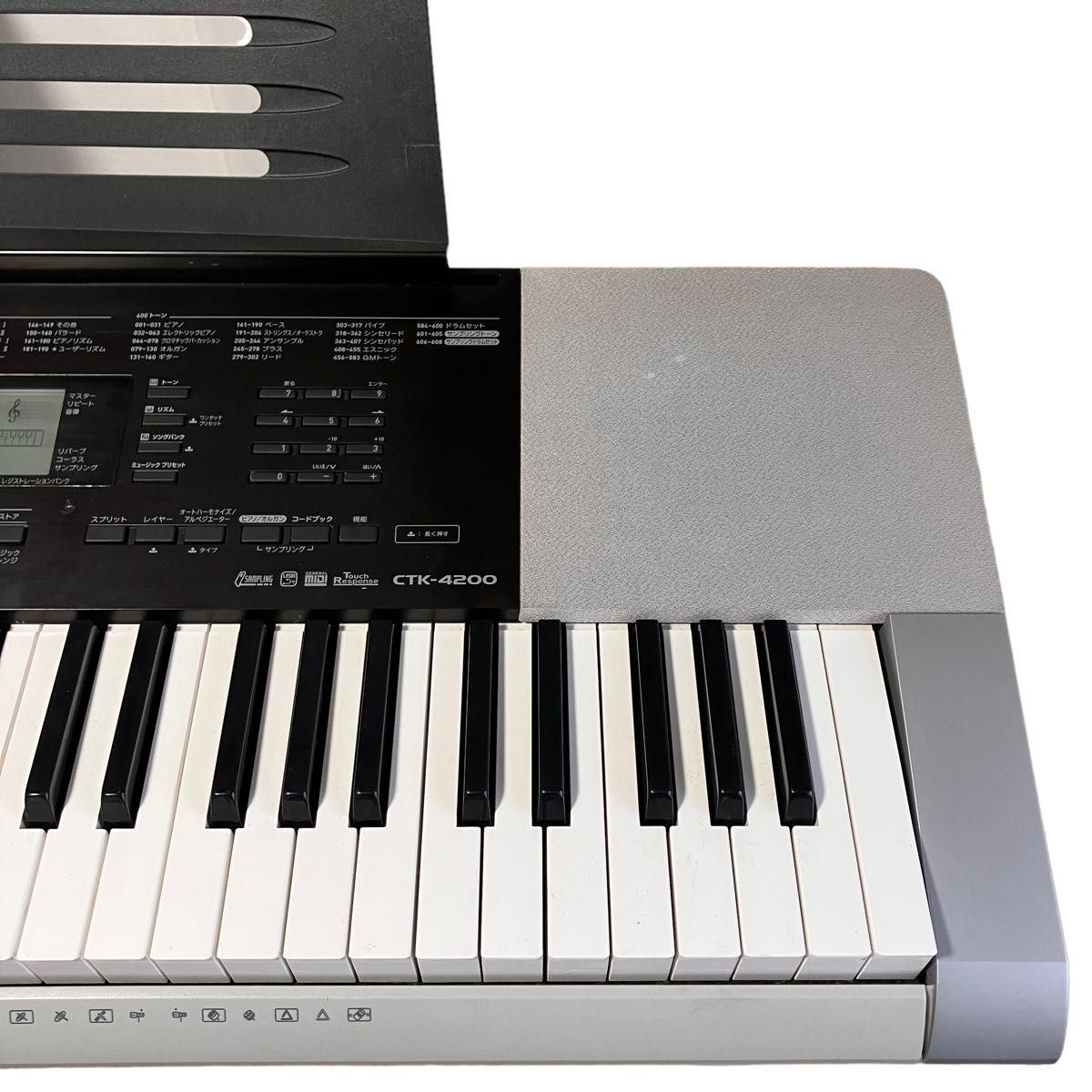 生産終了】CASIO カシオ電子キーボード 61標準鍵 ベーシックタイプ CTK