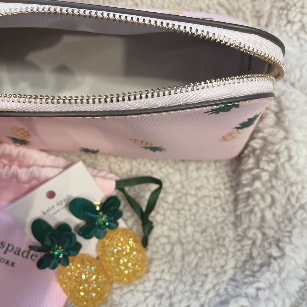 ケイトスペード 福袋 2024 新品未使用 ポーチ ピアス パイナップル