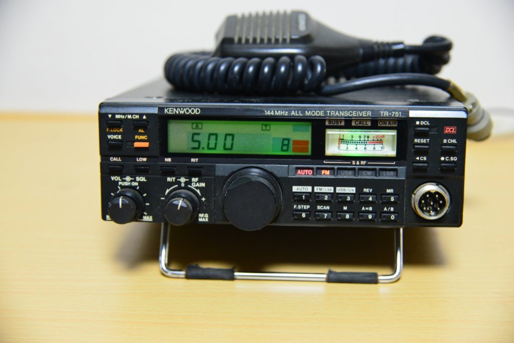 Yahoo!オークション - KENWOOD TR-751 144Mhz 10Wオールモードトランシ