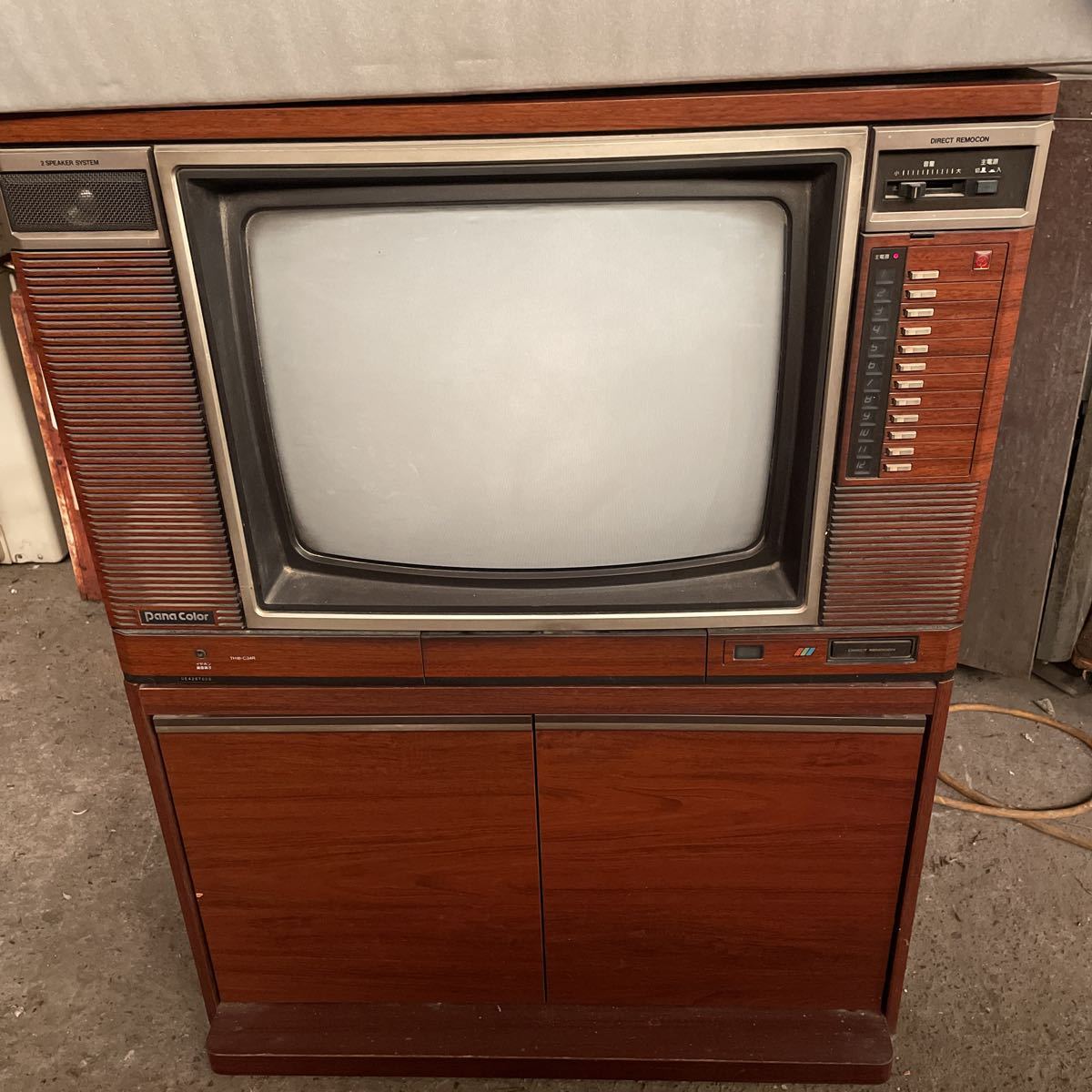 Yahoo!オークション - 昭和レトロ 家具調ナショナルカラーテレビ ブラ