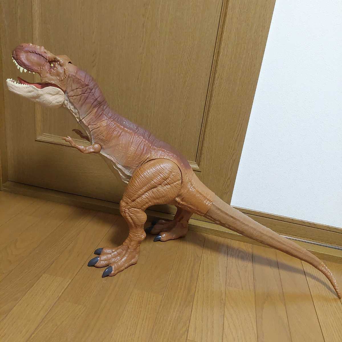 ジュラシック ワールド スーパービッグ T レックス マテル フィギュア