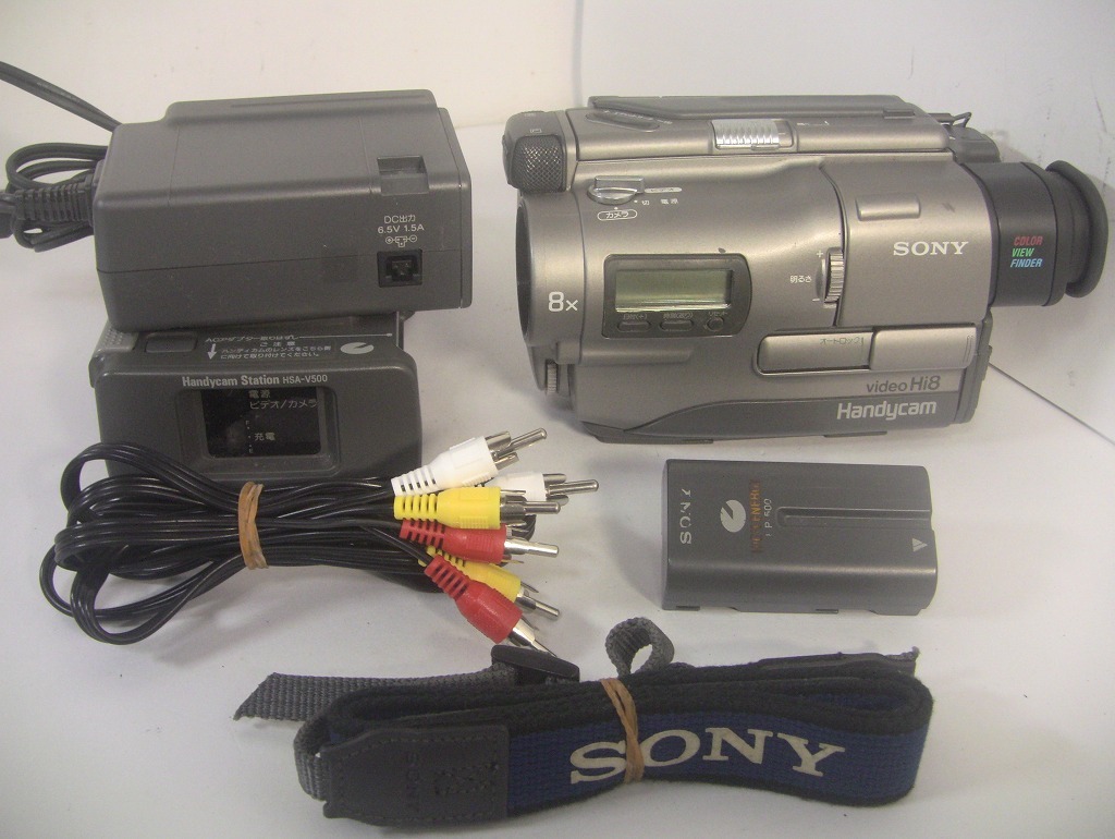 8mmテープ再生できます SONY Hi8ビデオカメラ CCD-TR1 ダビングにご