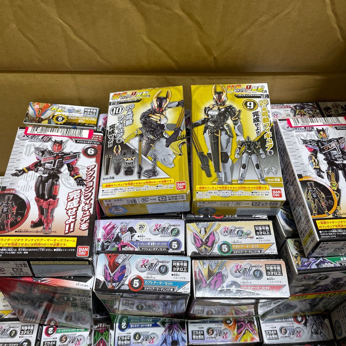 仮面ライダー 装動 大量 まとめ売り 約100個｜Yahoo!フリマ（旧PayPay