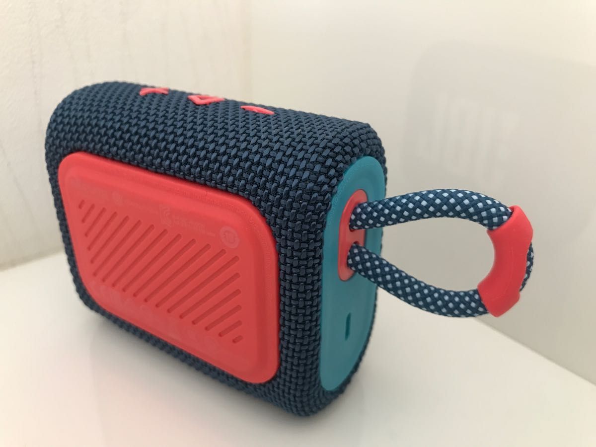 ほぼ新品 JBL GO3 スピーカー 限定色最新モデル ブルーピンク｜Yahoo