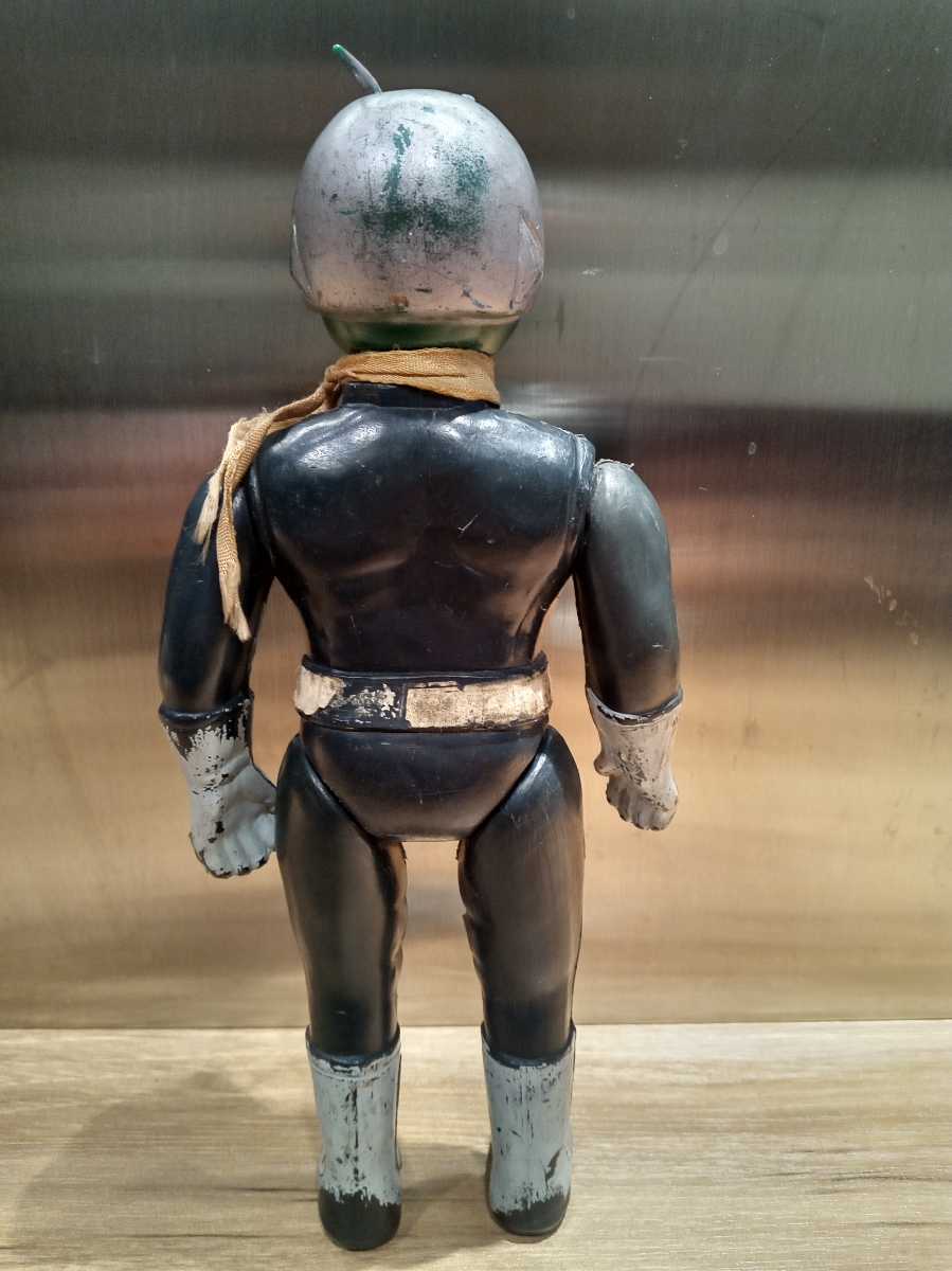 Yahoo!オークション - 当時物 ソフビ 無版権仮面ライダー 1号