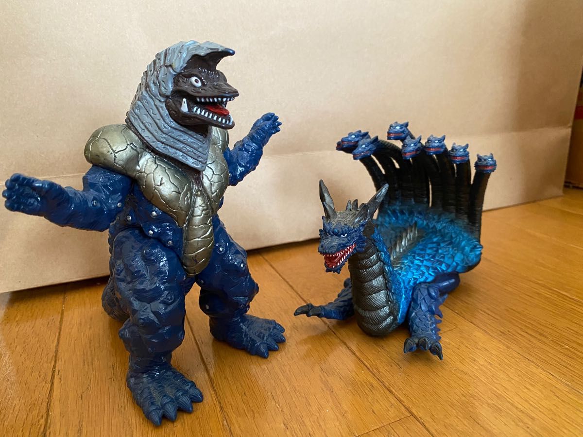 ウルトラマン 怪獣 ソフビ 19体 まとめ売り｜Yahoo!フリマ（旧PayPay