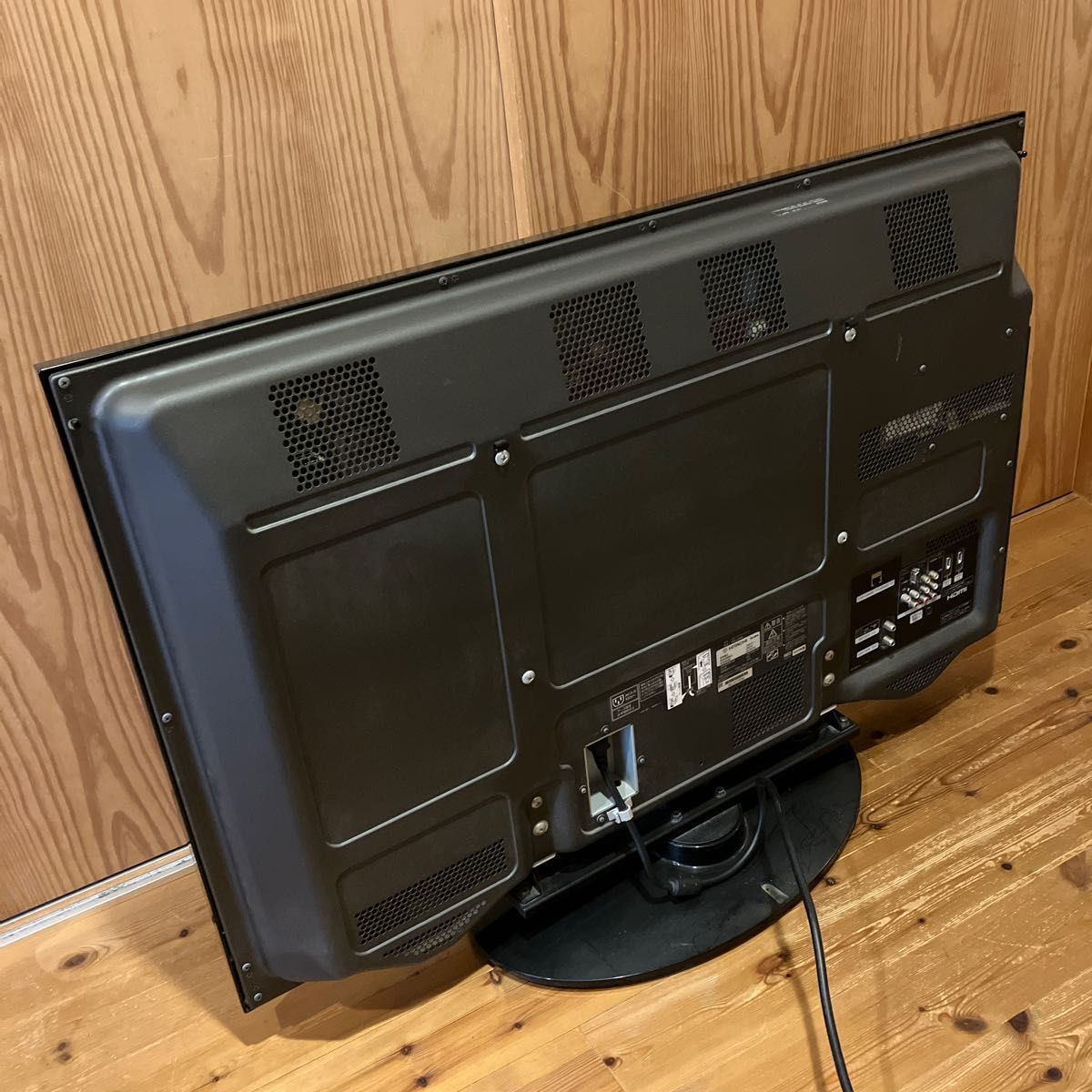 録画可能】HITACHI WOOO 42インチ プラズマテレビ リモコン付き HDD