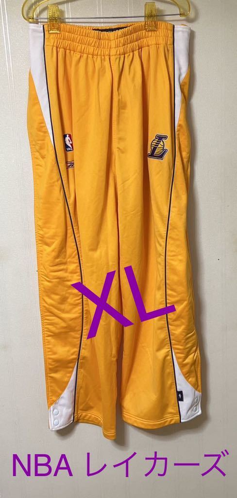 XL 大きなサイズ NBA レイカーズ ウォームアップパンツ （サイドフル