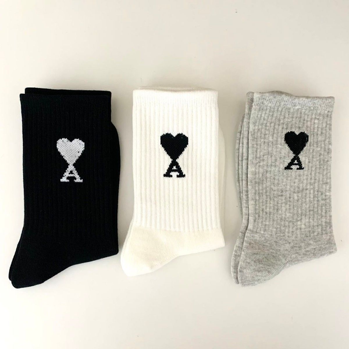 新品ami 靴下 ソックスアミ パリス 3足セット 男女兼用 袋付き dセット