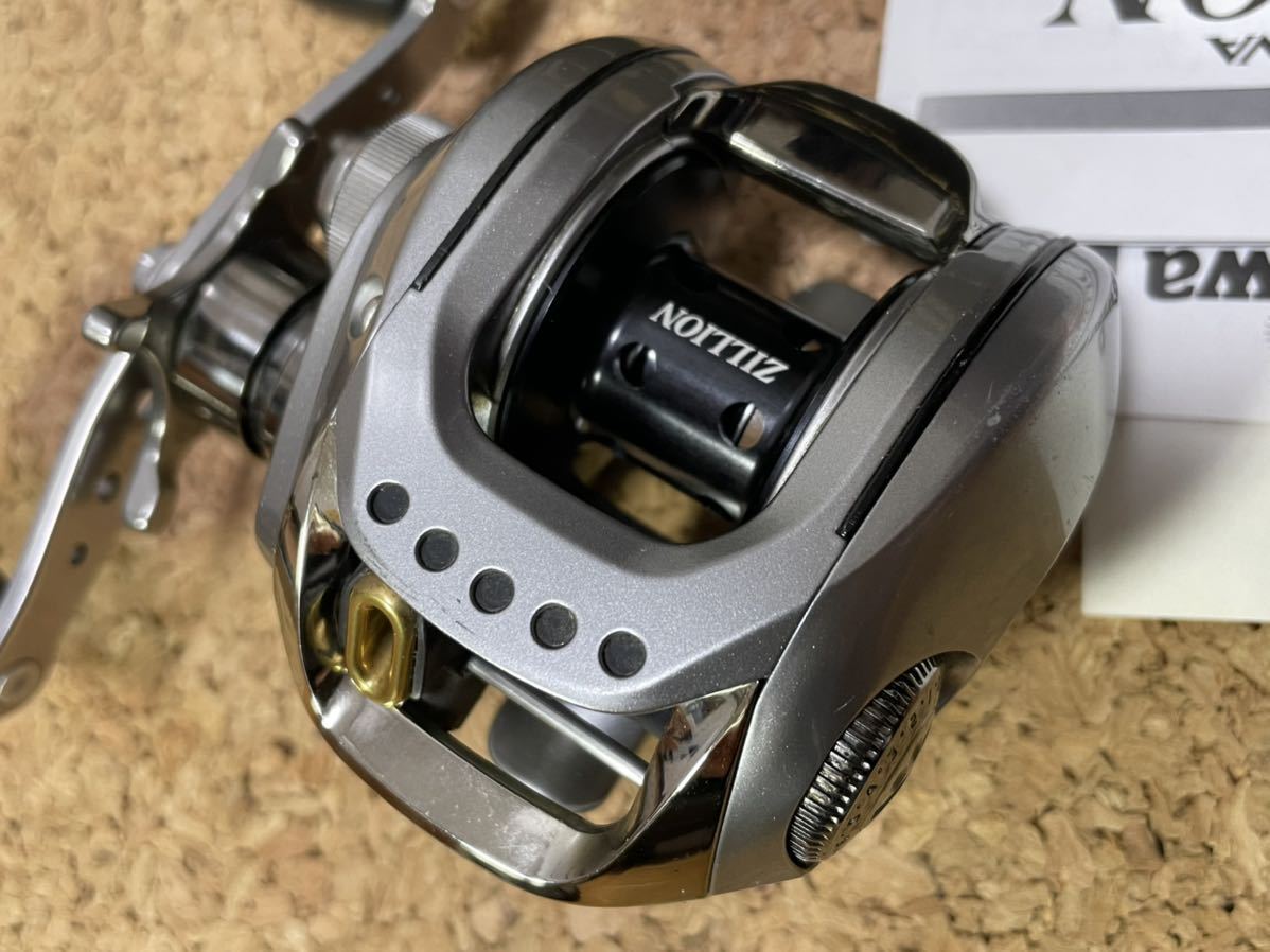 Yahoo!オークション - 即決 稀少 ダイワ TD ジリオン 100P-CC クレイ