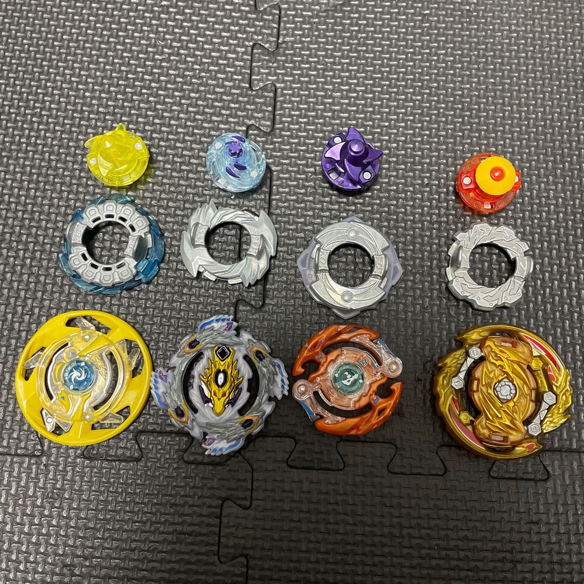 本日限定価格 ) ベイブレードバーストまとめ売り パーツ 大量セット