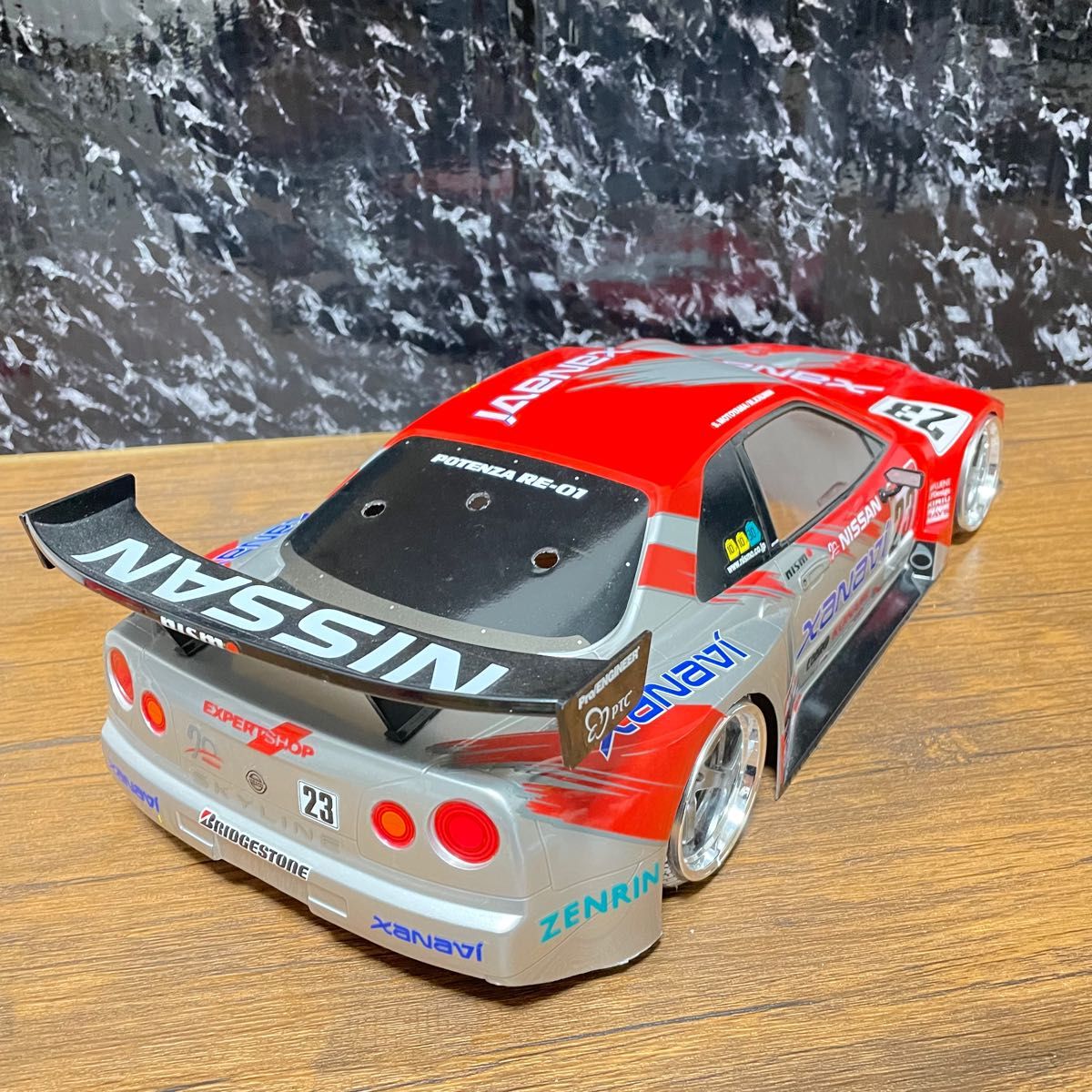 タミヤ ザナヴィニスモ スカイライン GT-R 1/10 ラジコンボディーr34
