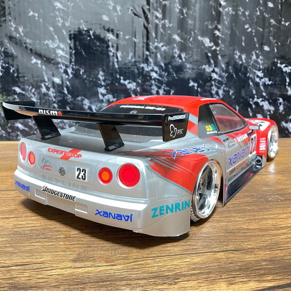 タミヤ ザナヴィニスモ スカイライン GT-R 1/10 ラジコンボディーr34