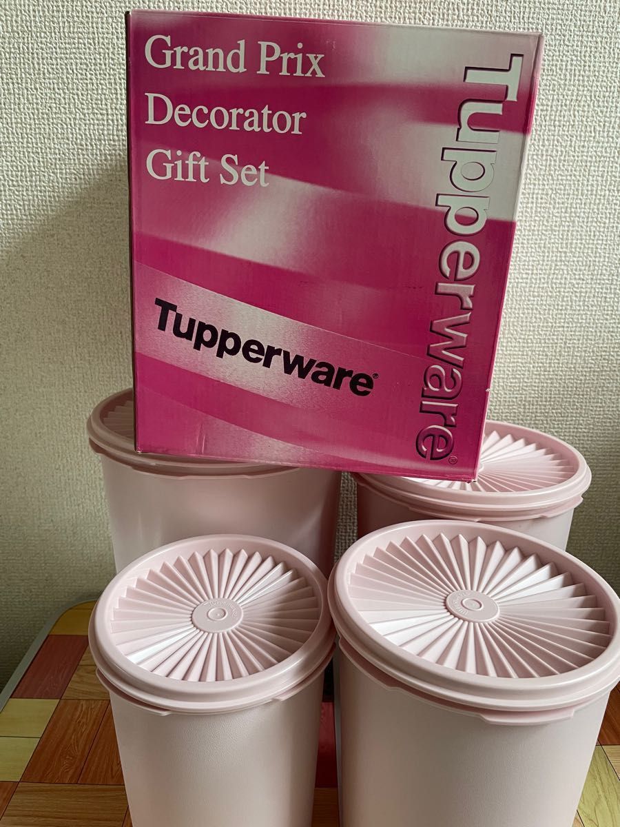 タッパーウェア グランプリデコレーター 新品ギフトセット 4個 水もれ