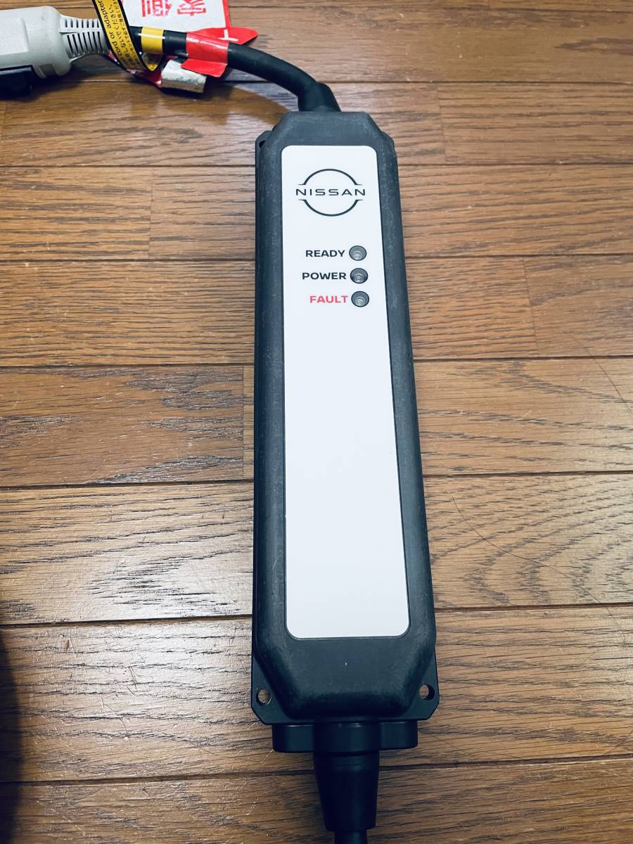 希少 長さ15m 日産リーフ充電ケーブル6WX1A｜Yahoo!フリマ（旧PayPay