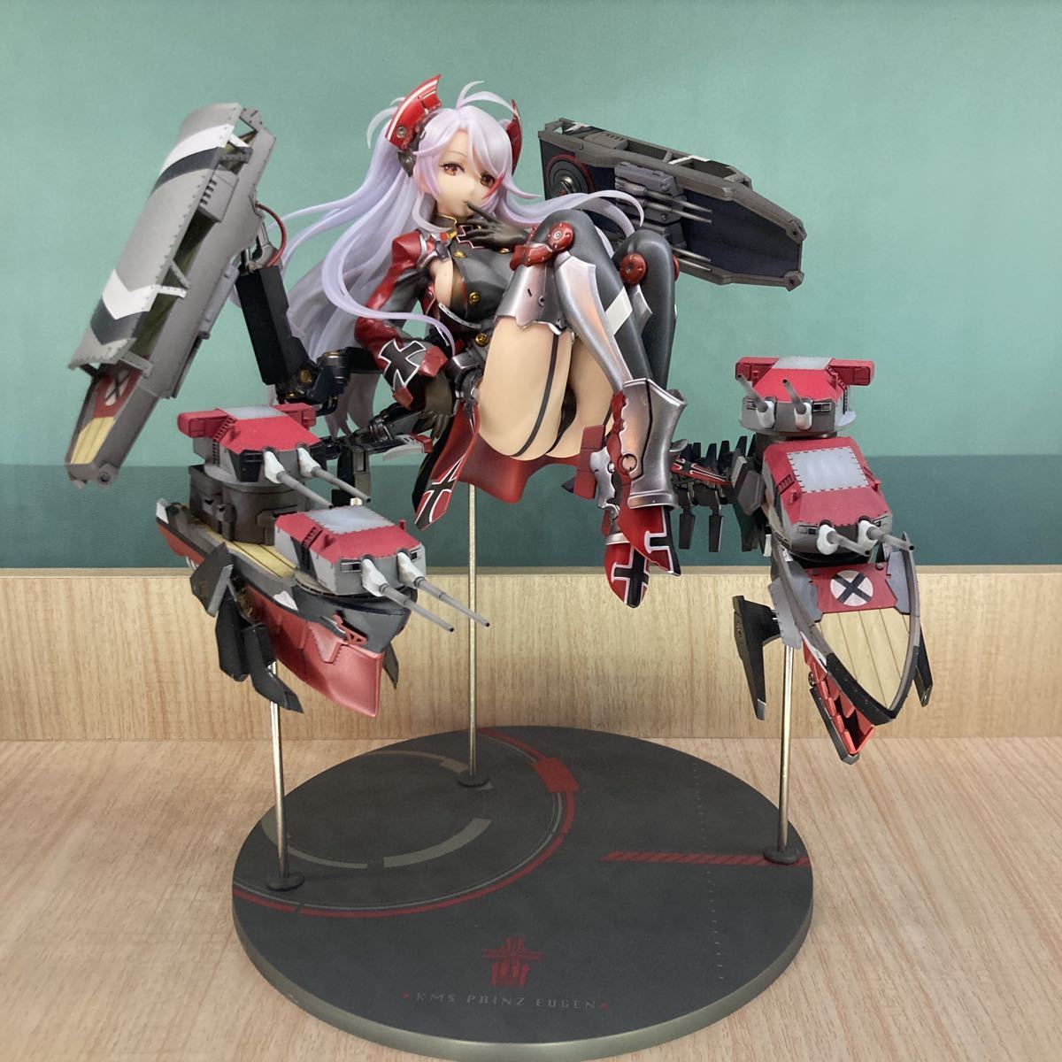 Yahoo!オークション - アズールレーン プリンツオイゲン 1/7 完成品フ