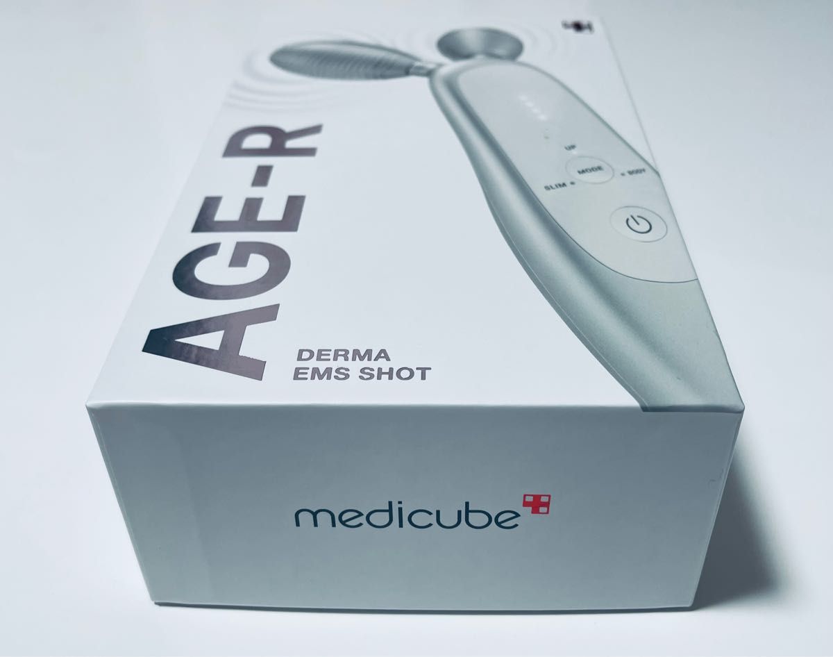 MEDICUBE メディキューブ 美顔器 AGE-R DERMA EMS SHOT エイジアル