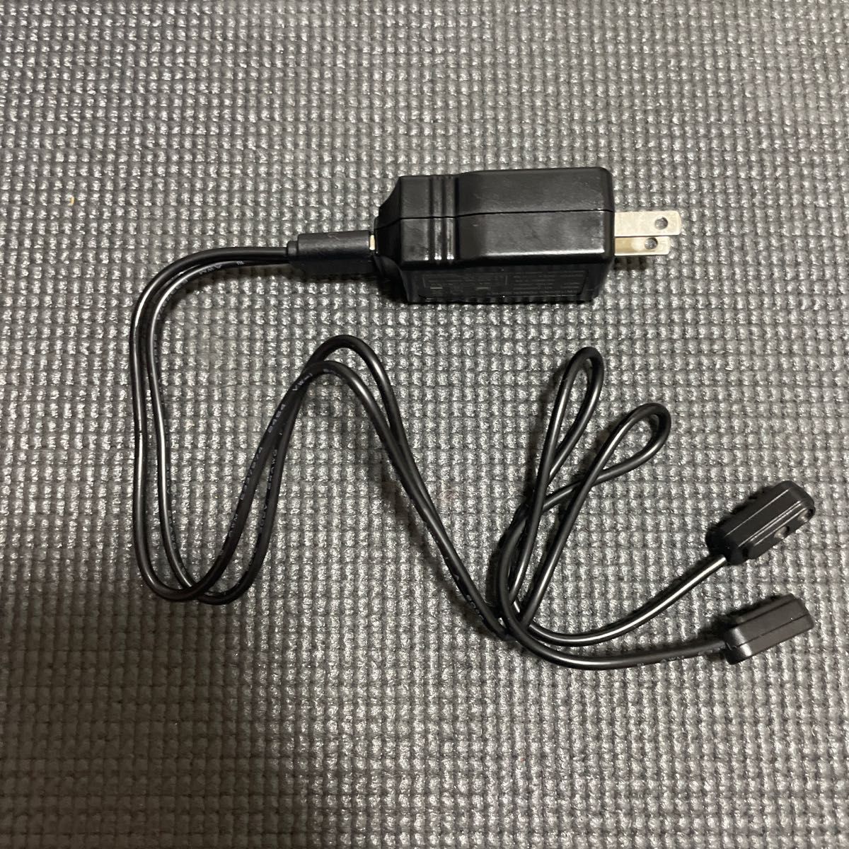 ヤーマン公式メディリフト 目もと専用リフトケア美顔器 (YA-MAN