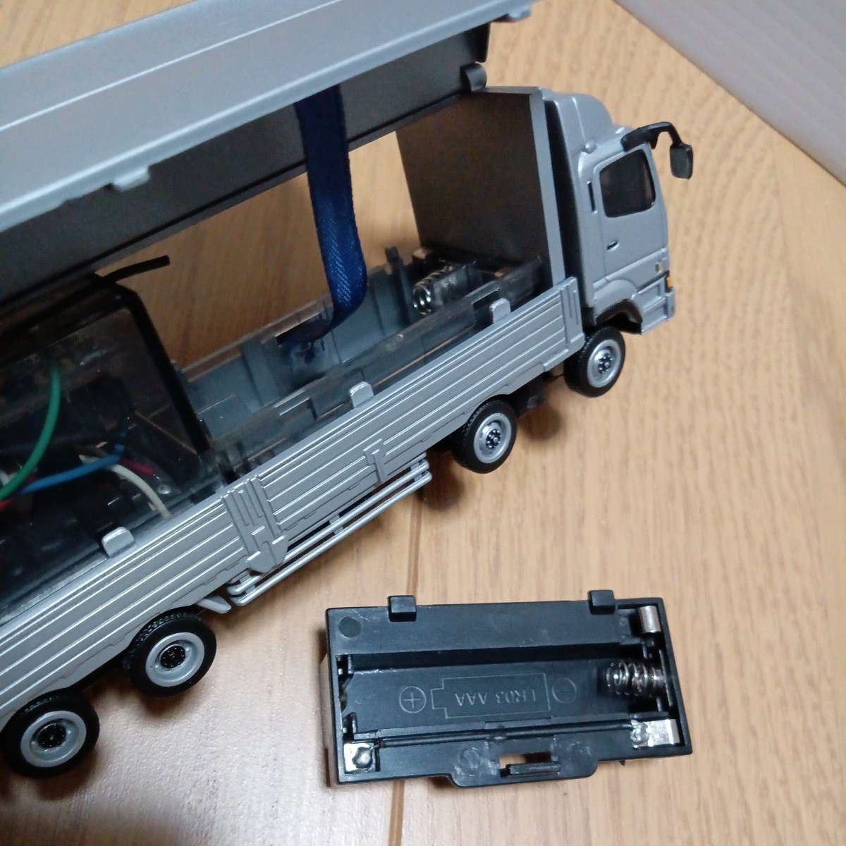 京商【1/80 三菱ふそう スーパーグレート ラジコン】大型 トラック R/C