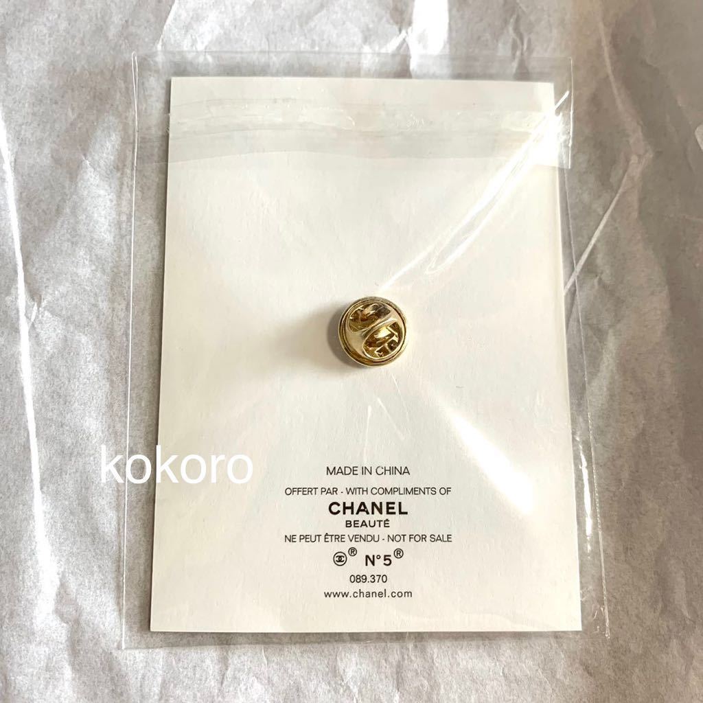 レア 新品本物 シャネル N°5 ピンバッジ ラコレクション ノベルティ