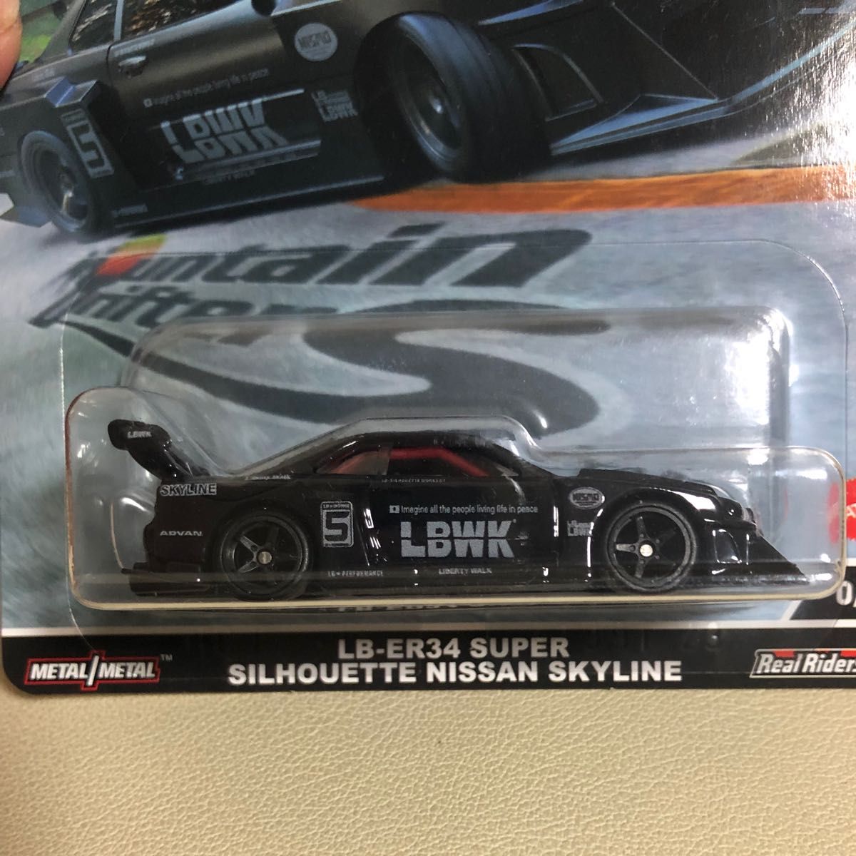 ホットウィール LBWK ER34 スカイライン チェイス 黒｜Yahoo!フリマ